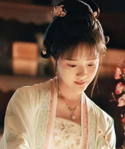 ​朱祁钰宠妃唐云燕，有史可考首位皇贵妃，夺门之变后被逼殉葬