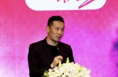 ​坐拥百亿奢侈品商场的南京隐形富豪吴铁军，藏不住了