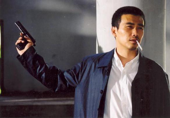 柳云龙主演谍战的电视剧大全(柳云龙出演的各类型电视剧作品)(12)
