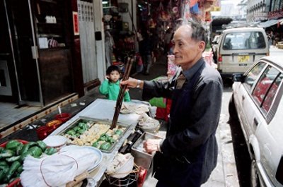 ​1974年我下乡插队嫁给了农民，后来为了他，我主动放弃返城的机会